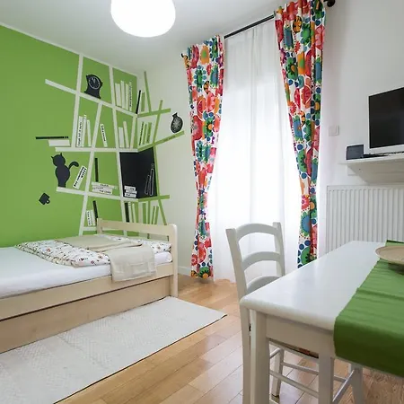 Apartment Witty Please *